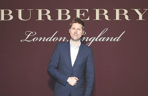 Christopher Bailey to exit Burberry