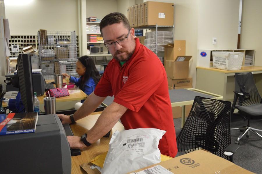 Mail center supervisor a favorite among students