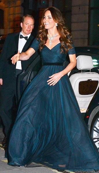 Kate Middleton opts out of blackout at BAFTA