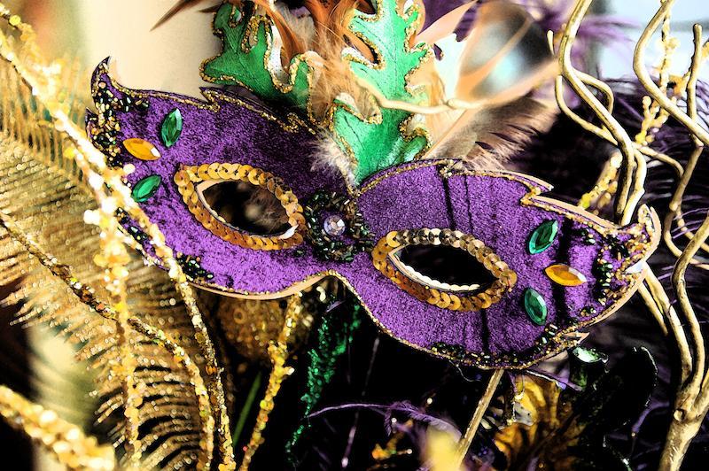 SMU students celebrate Mardi Gras at Ware Commons