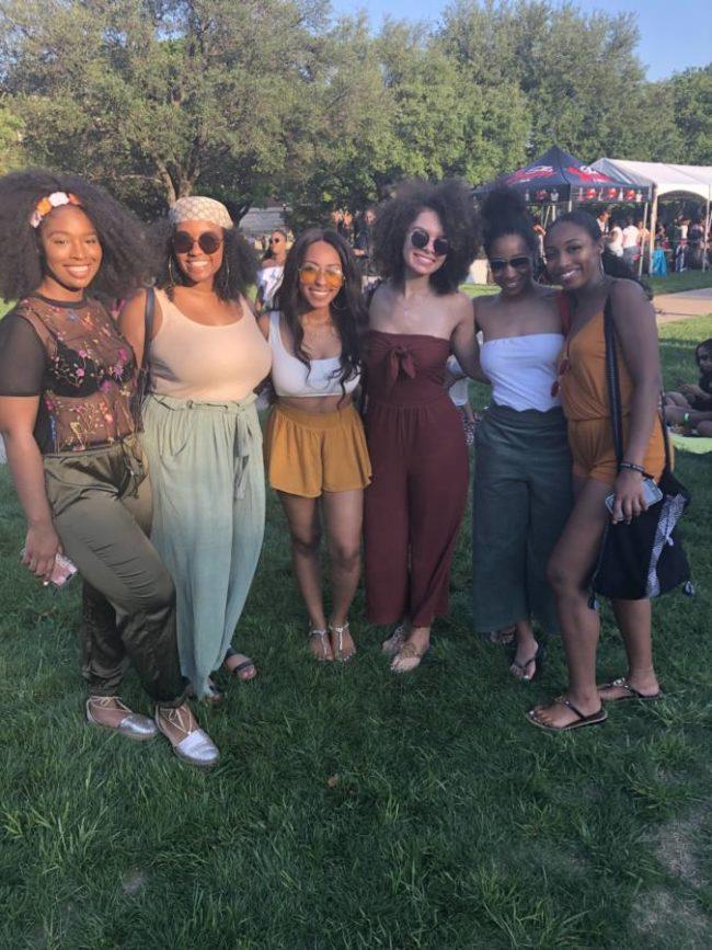 SMU Students at Curlchella pose for a picture on Dallas Hall lawn.JPG