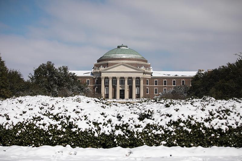 SMU Aims to Hold Classes In-Person as DFW Faces Winter Storm Watch