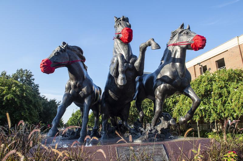 SMU Continues to Require Masks and Social Distancing On-Campus